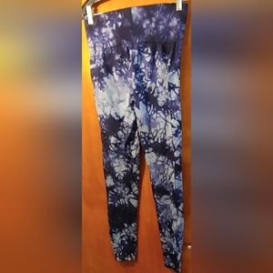 Sofia Active By Sofia Vergara Leggings  Size M ( 8 - 10 )